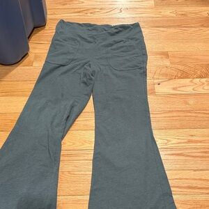 Sonoma Women's Dark Gray Flare Pants